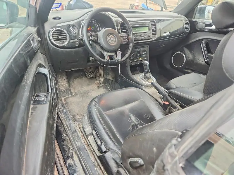 2015 VOLKSWAGEN BEETLE 1.8T  