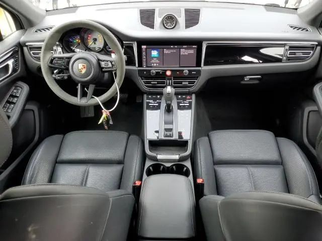 2024 PORSCHE MACAN S  