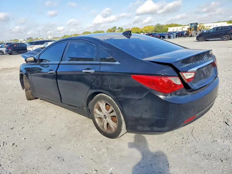 2013 HYUNDAI SONATA SE  