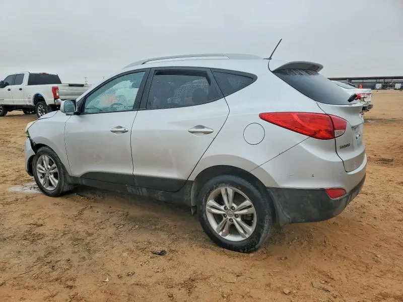 2011 HYUNDAI TUCSON GLS  