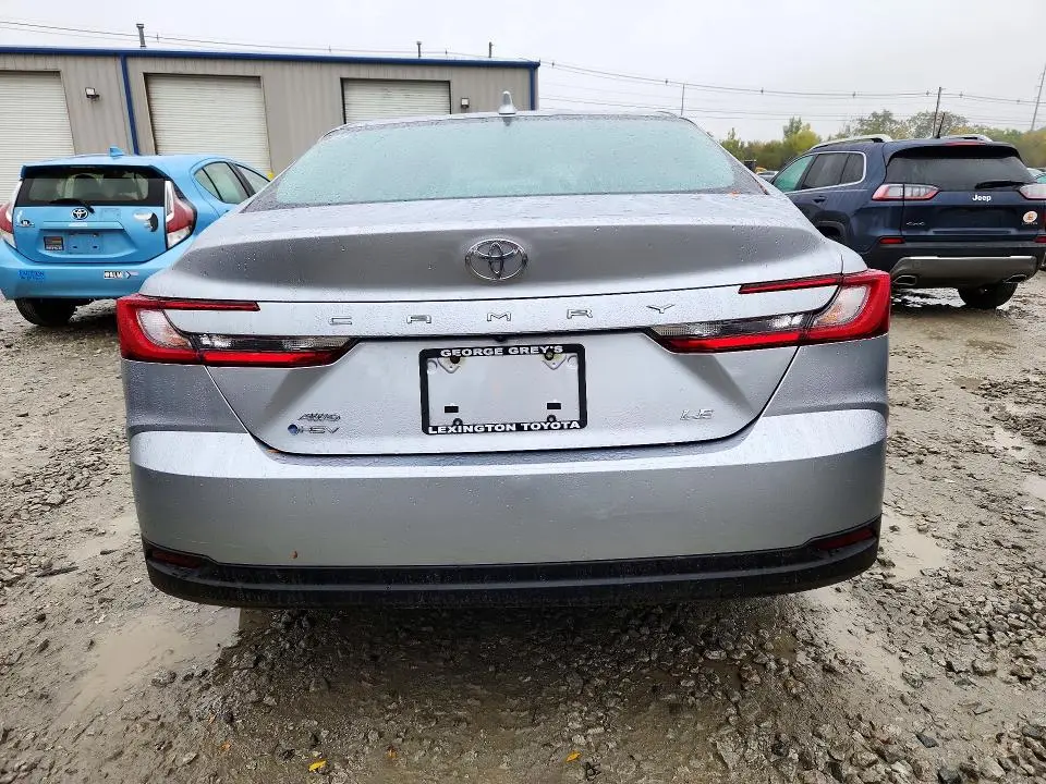 2025 TOYOTA CAMRY LE  