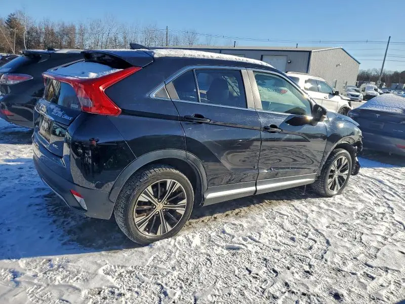 2018 MITSUBISHI ECLIPSE CROSS SE  