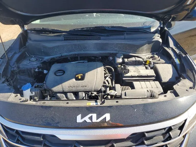 2024 KIA SELTOS LX  