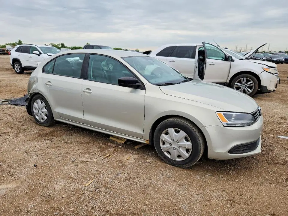 2011 VOLKSWAGEN JETTA BASE  