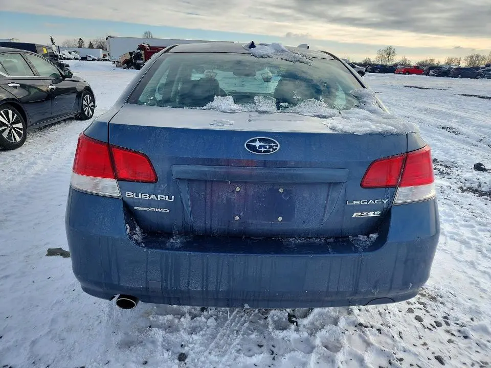 2013 SUBARU LEGACY 2.5I LIMITED  