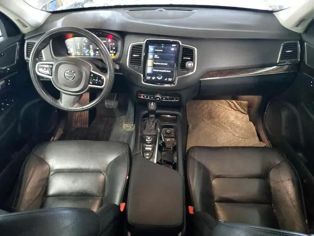 2018 VOLVO XC90 T5  