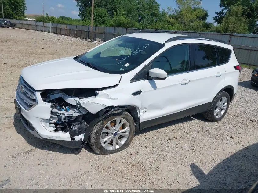 2018 FORD ESCAPE SE