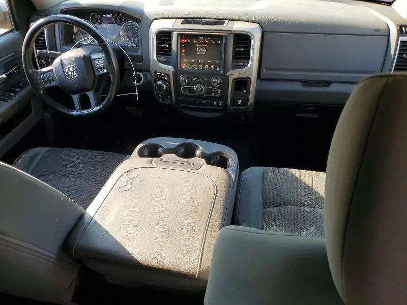 2014 RAM 1500 SLT  