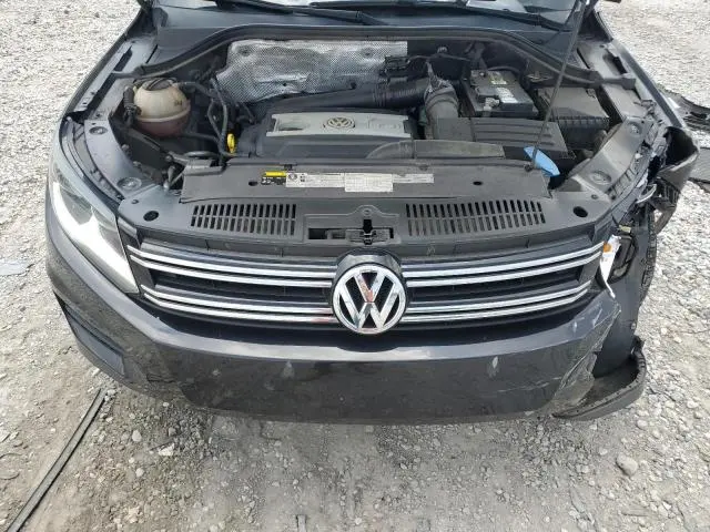 2013 VOLKSWAGEN TIGUAN S  