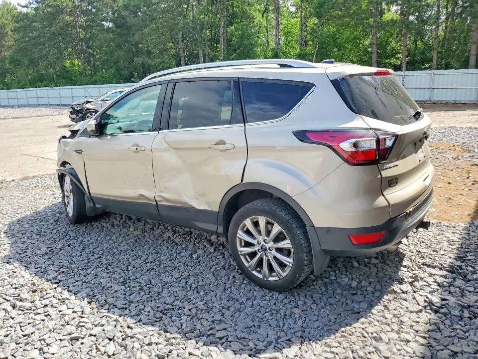 2017 FORD ESCAPE TITANIUM  