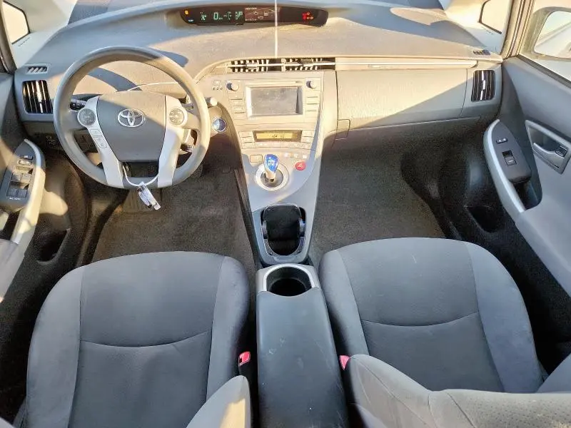 2013 TOYOTA PRIUS   
