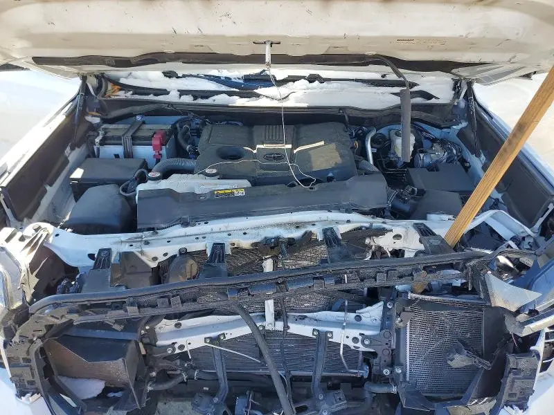 2025 TOYOTA TUNDRA CREWMAX SR  