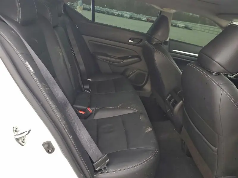 2024 NISSAN ALTIMA SL  