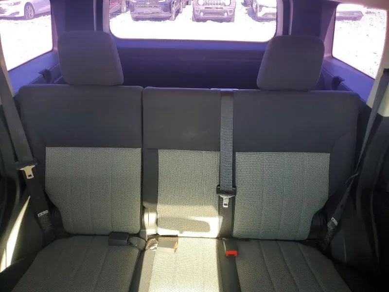 2010 DODGE NITRO SE  