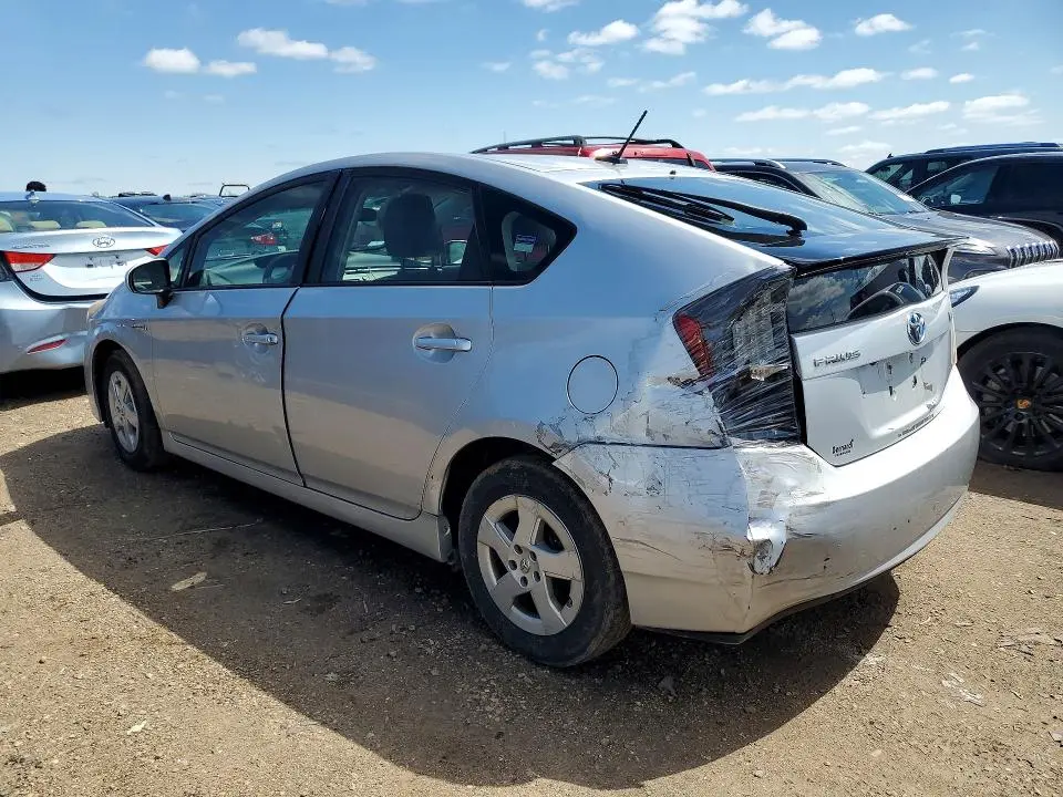 2011 TOYOTA PRIUS THREE  