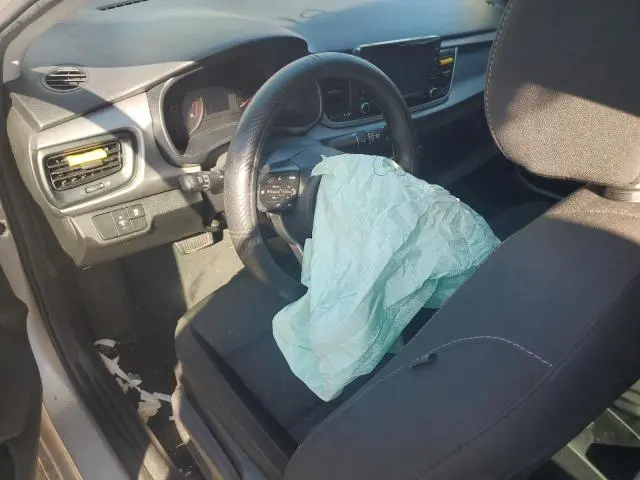 2020 KIA RIO LX  
