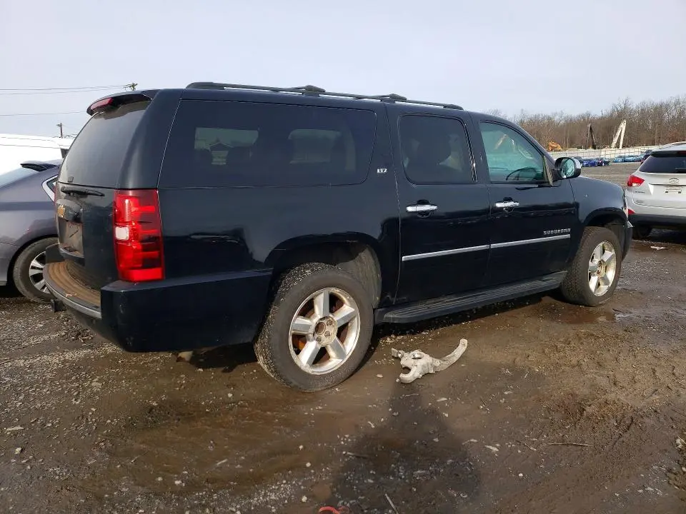 2013 CHEVROLET SUBURBAN K1500 LTZ  