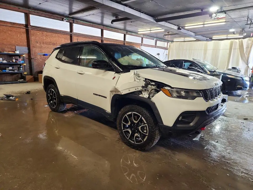 2025 JEEP COMPASS TRAILHAWK  