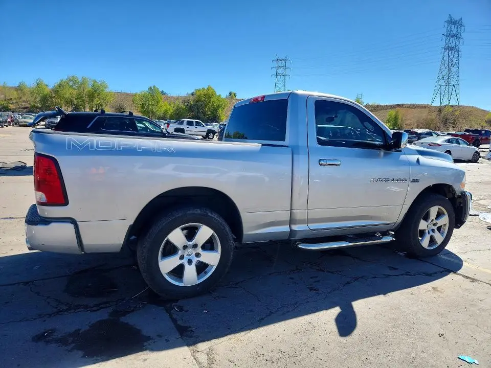 2012 DODGE RAM 1500 ST  