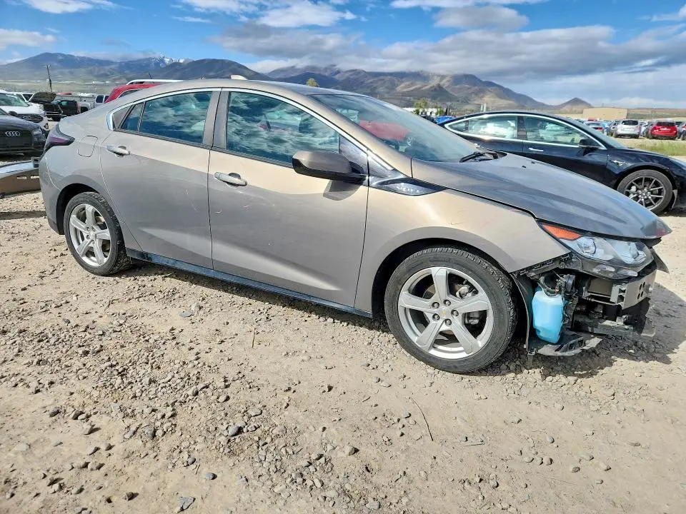 2017 CHEVROLET VOLT LT  