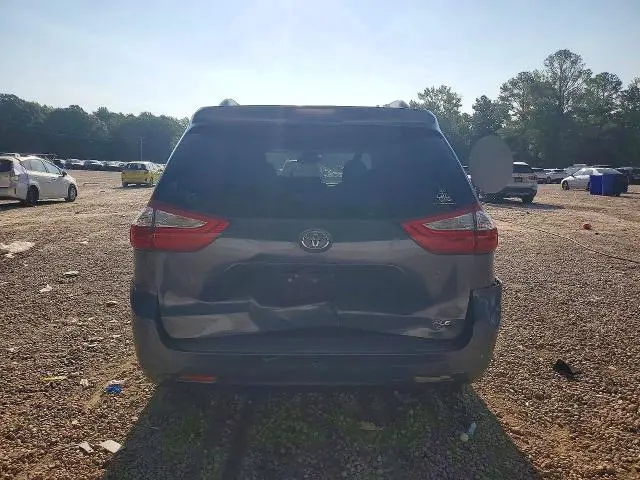 2015 TOYOTA SIENNA XLE 8-PASSENGER  