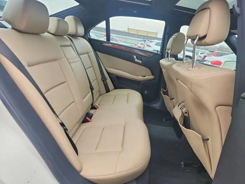 2010 MERCEDES-BENZ E 350  