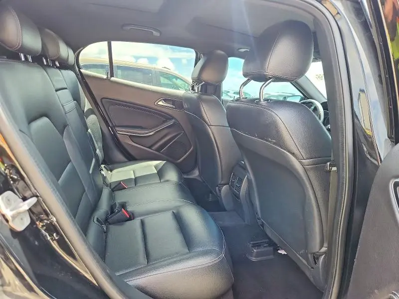 2018 MERCEDES-BENZ GLA 250  