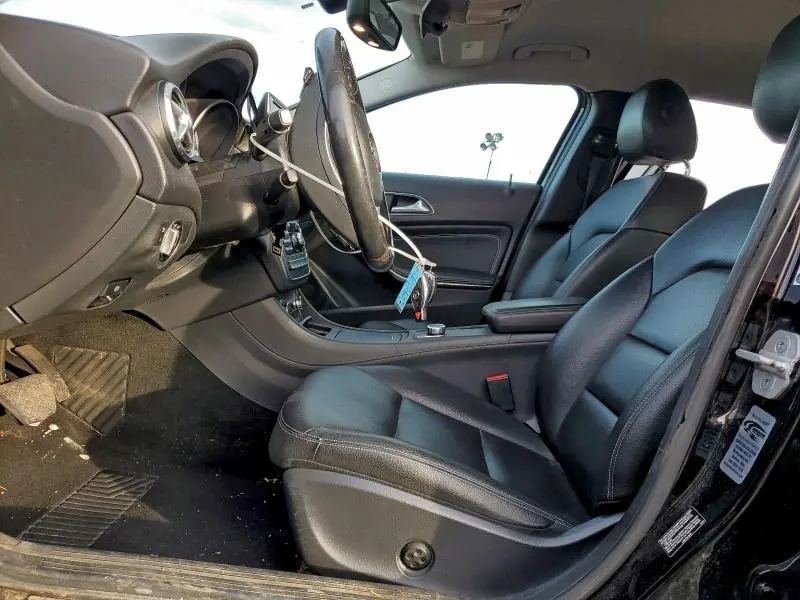 2015 MERCEDES-BENZ GLA 250 4MATIC  