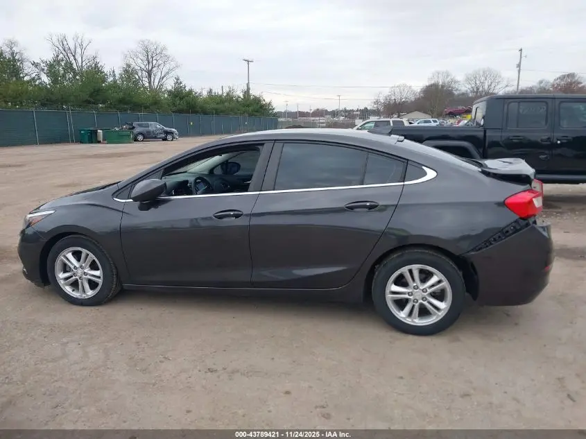 2017 CHEVROLET CRUZE LT AUTO