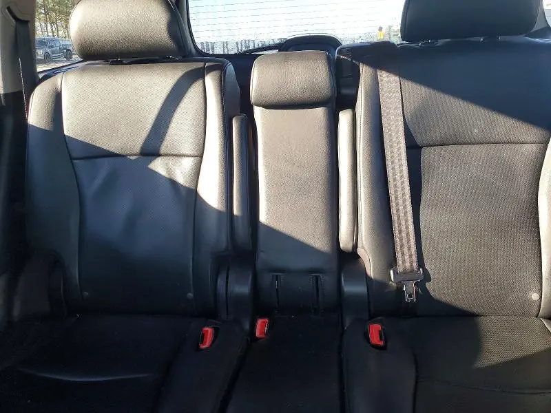 2012 TOYOTA HIGHLANDER LIMITED  