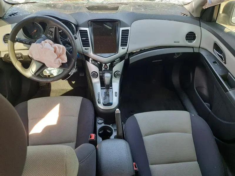 2012 CHEVROLET CRUZE LS  