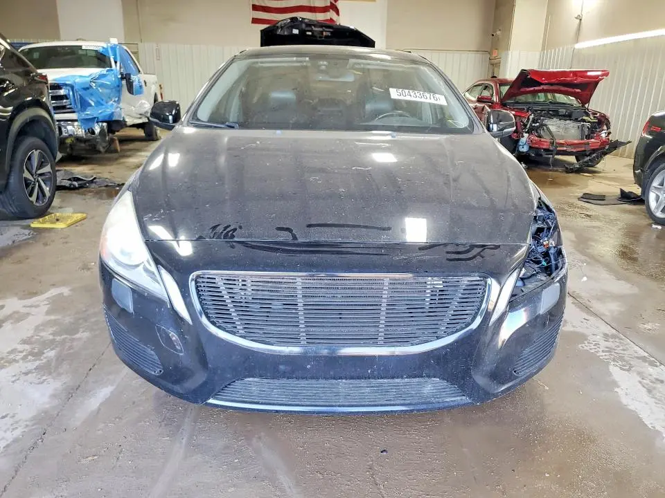 2013 VOLVO S60 T5  