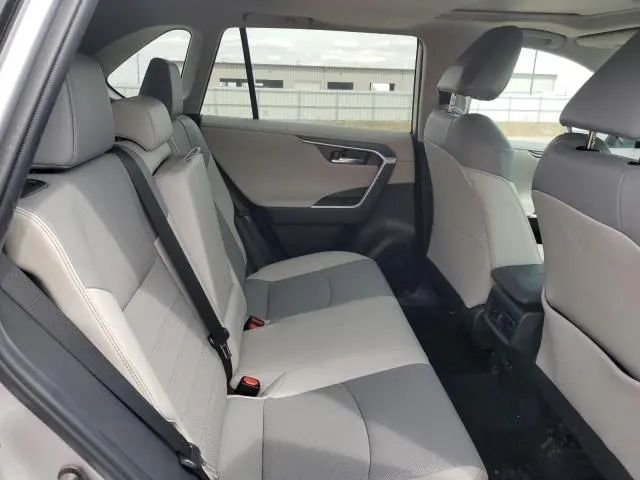 2022 TOYOTA RAV4 LIMITED