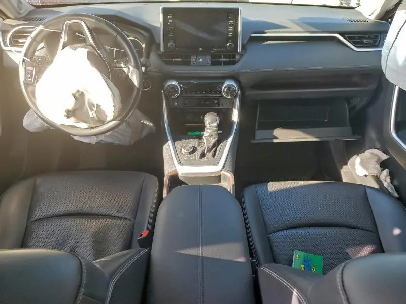 2020 TOYOTA RAV4 LIMITED  