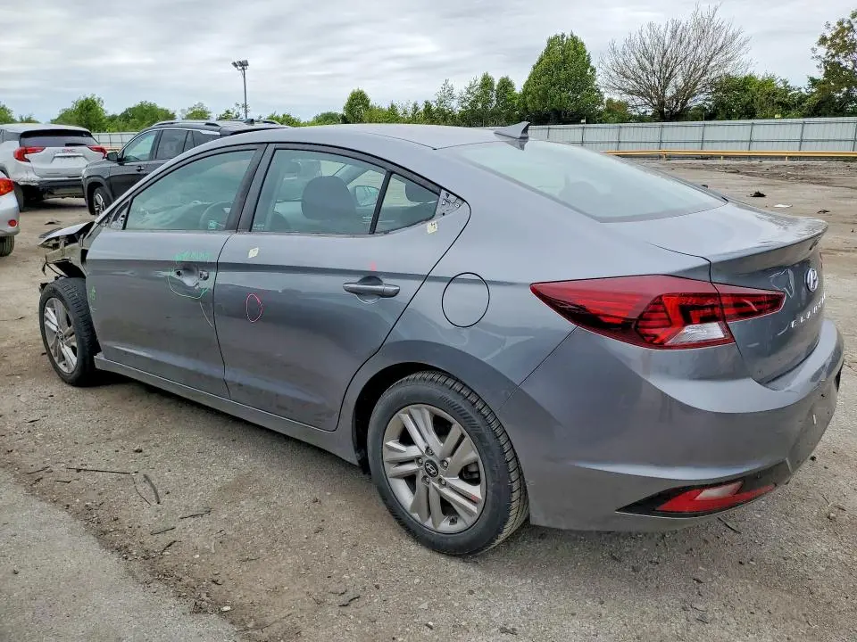 2019 HYUNDAI ELANTRA SEL  