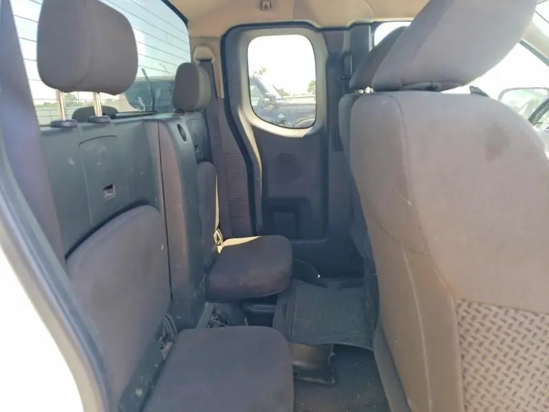 2018 NISSAN FRONTIER SV V6  