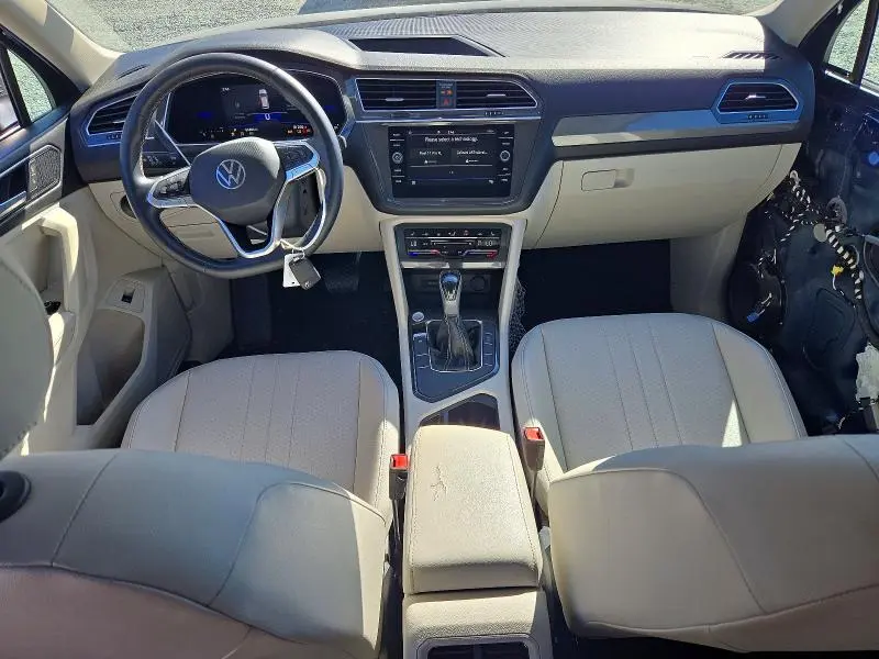 2022 VOLKSWAGEN TIGUAN SE  