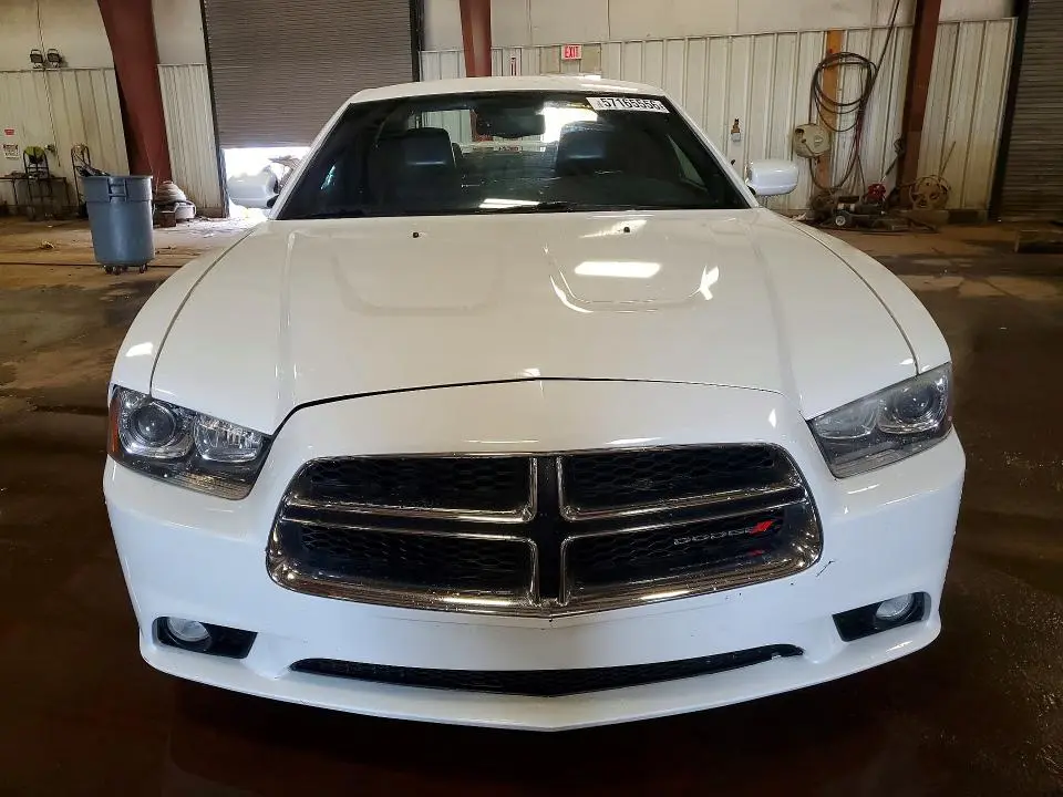 2013 DODGE CHARGER R  