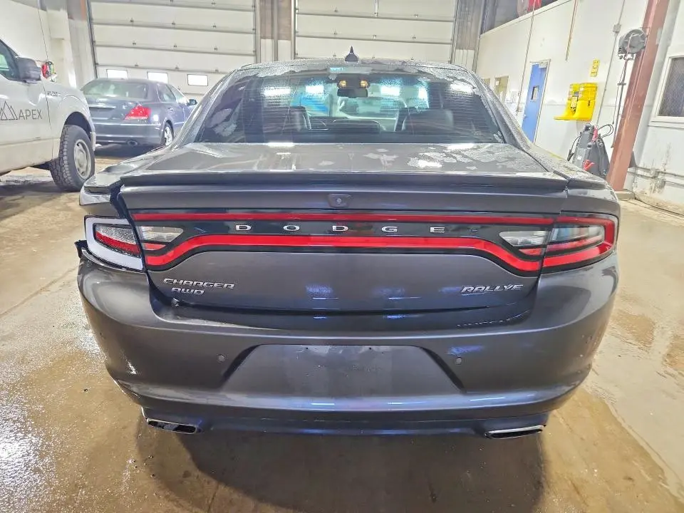 2016 DODGE CHARGER SXT  