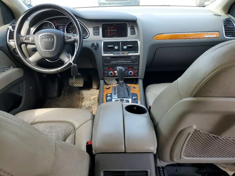 2010 AUDI Q7 PRESTIGE  