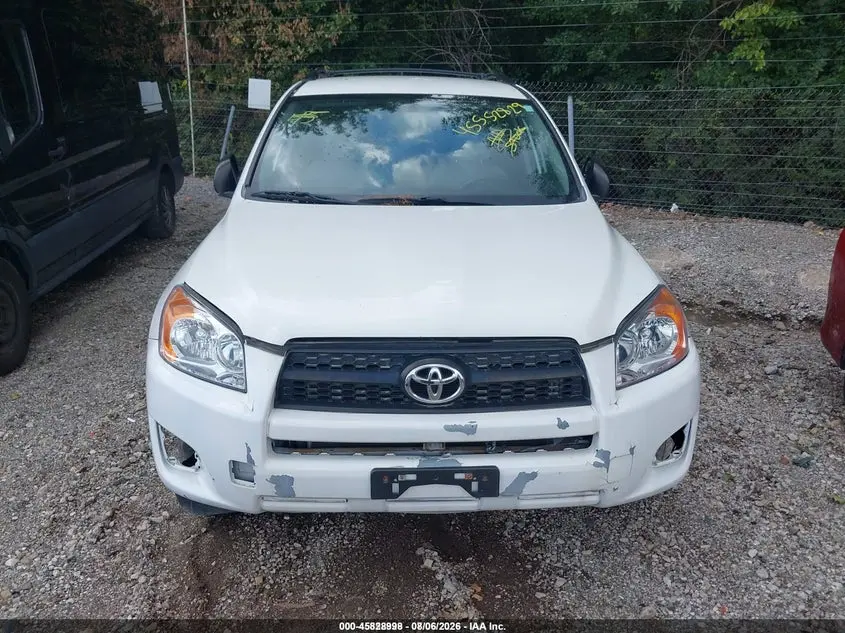2012 TOYOTA RAV4  