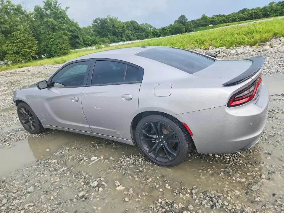 2018 DODGE CHARGER SXT  