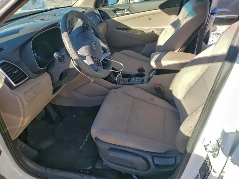 2019 HYUNDAI TUCSON SE  