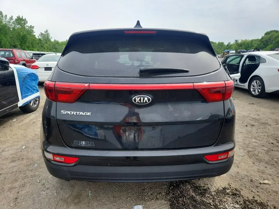 2018 KIA SPORTAGE LX  
