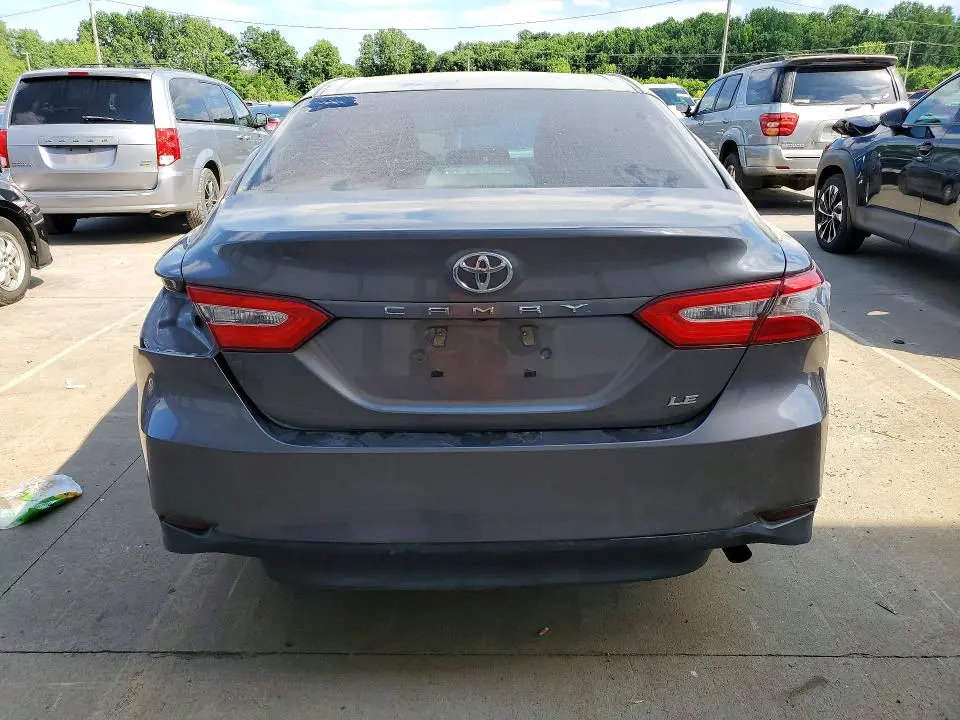 2018 TOYOTA CAMRY LE  