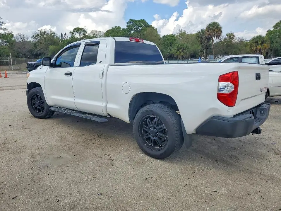 2017 TOYOTA TUNDRA SR  