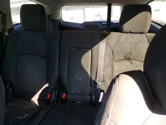 2016 CHEVROLET TRAVERSE LT  