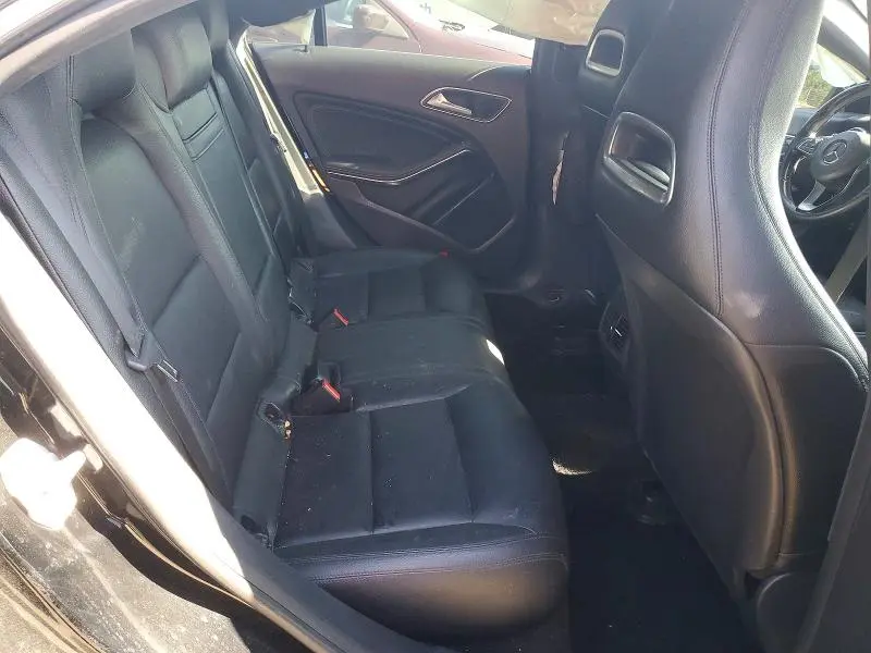 2015 MERCEDES-BENZ CLA 250  