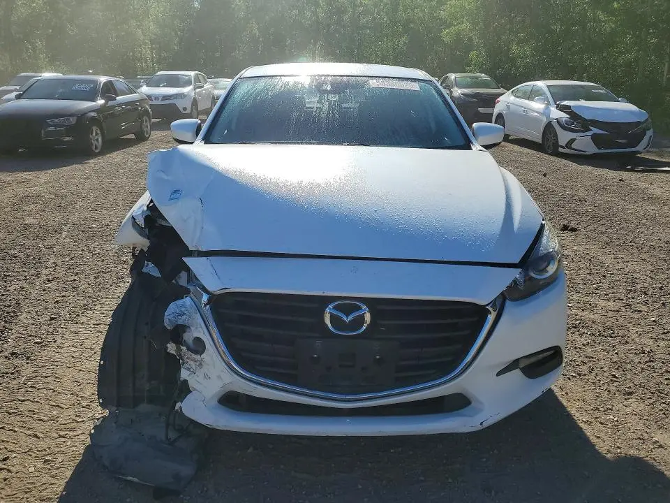 2018 MAZDA 3 GS  