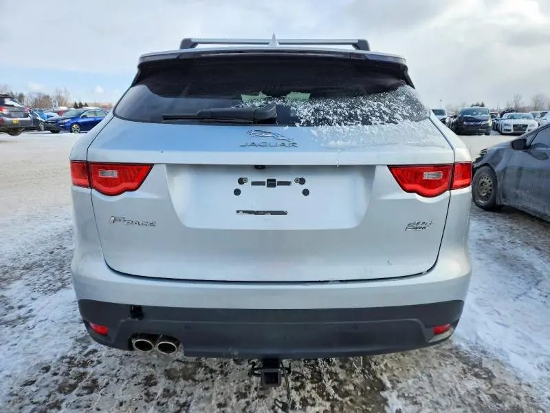 2017 JAGUAR F-PACE R - SPORT  